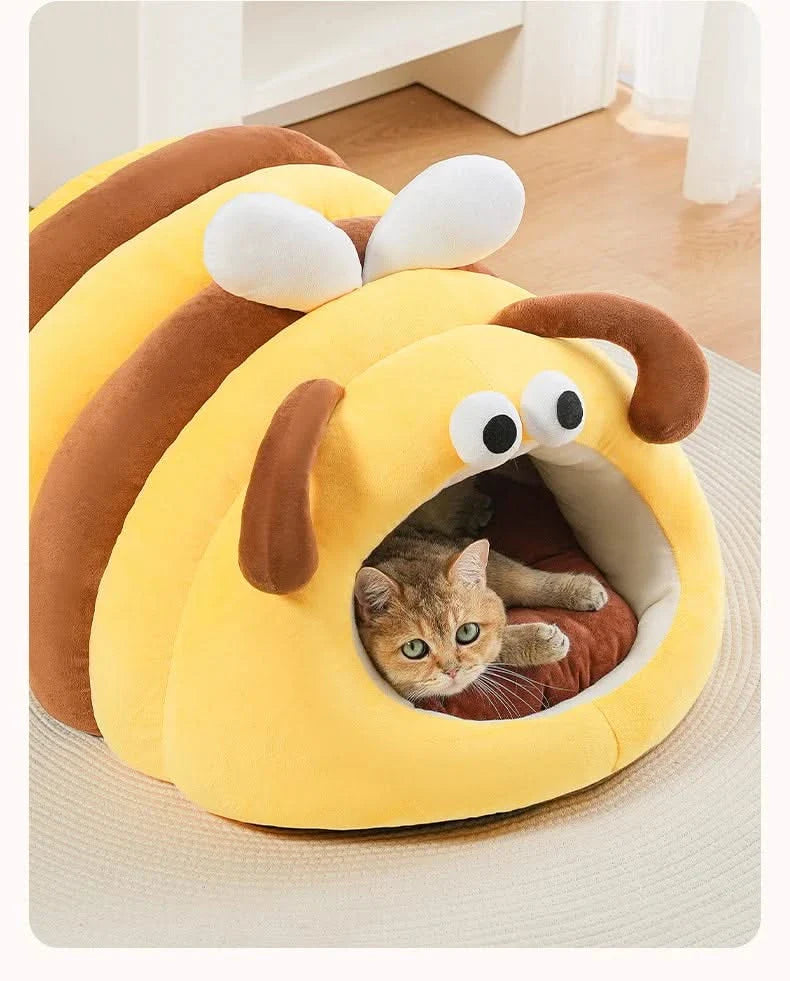 Cat Bed, Bee Shape, Soft Plush, Yellow/Brown, Fluffy Accents, Playful Nest