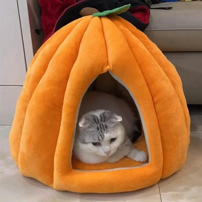 Cozy Pumpkin Cat Cave Bed for Indoor Cats & Small Dogs, Plush Warm Removable Cushion