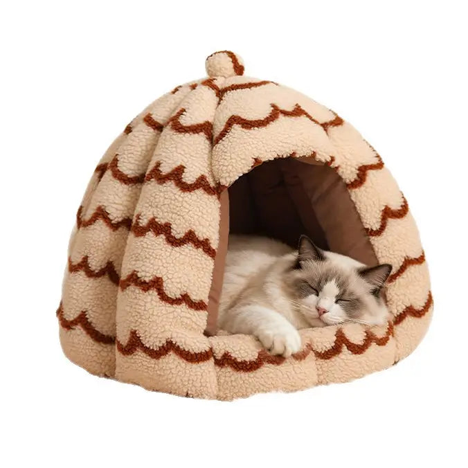 Pumpkin-Shaped Cat Bed: Cozy Hideaway, Plush Surface, Wave Pattern (Beige-Brown)