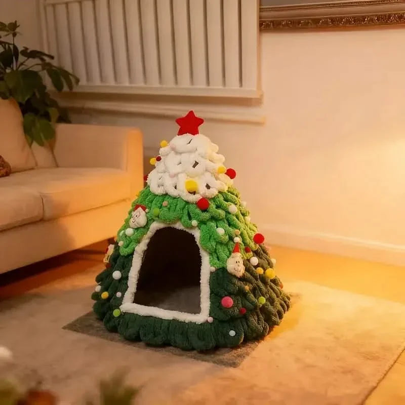 Cozy Christmas Tree Cat Nest: Handmade Felt Pet House for Winter Warmth & Comfort