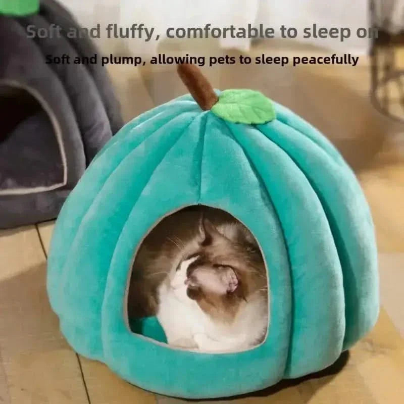 Cozy Pumpkin Pet House for Cats Small Dogs, Soft Warm Semi-Enclosed Kennel